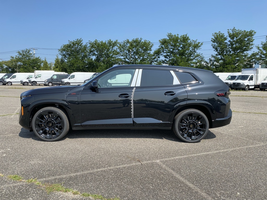 2025 Bmw XM Label Red photo 4