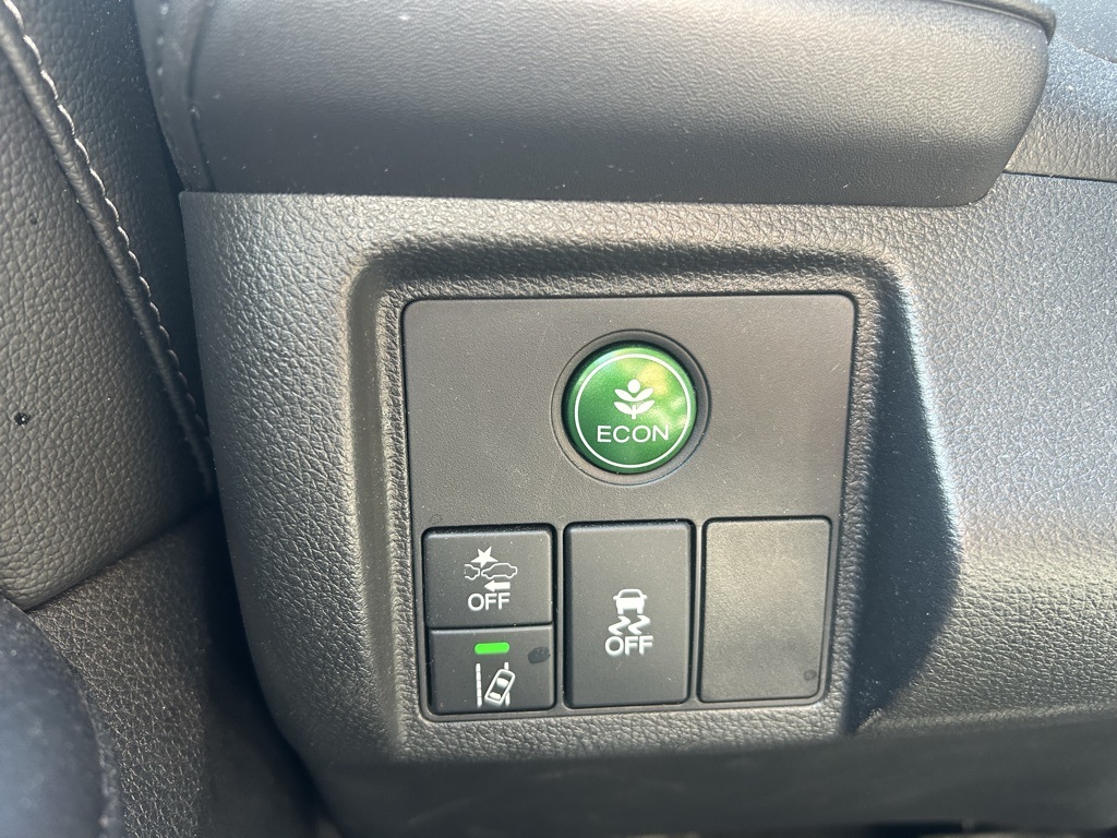 2021 Honda HR-V EX-L photo 18