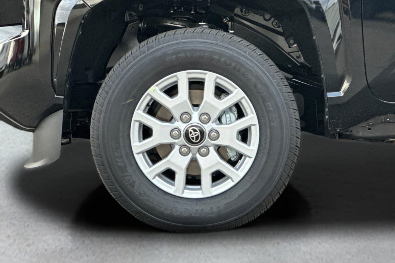 2025 Toyota Tacoma SR5 photo 30