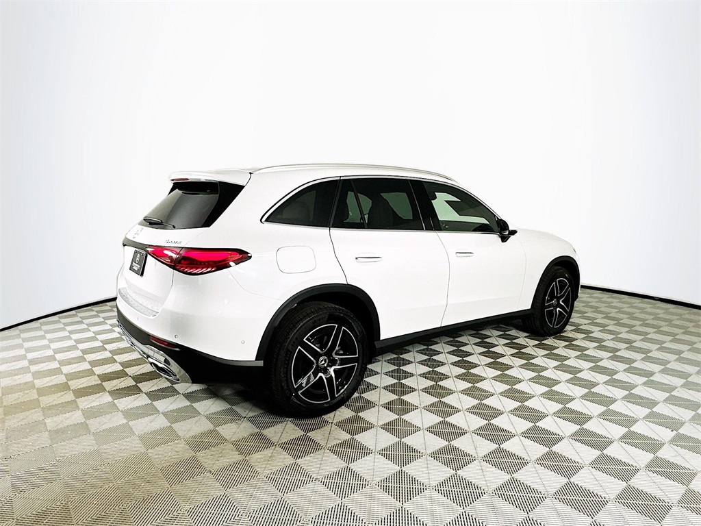 2026 Mercedes Benz GLC 300 4MATIC photo 7