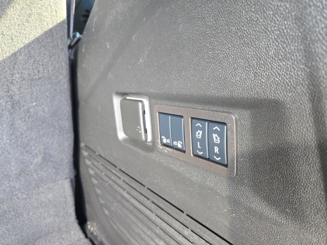 2024 Chevrolet Tahoe RST photo 28