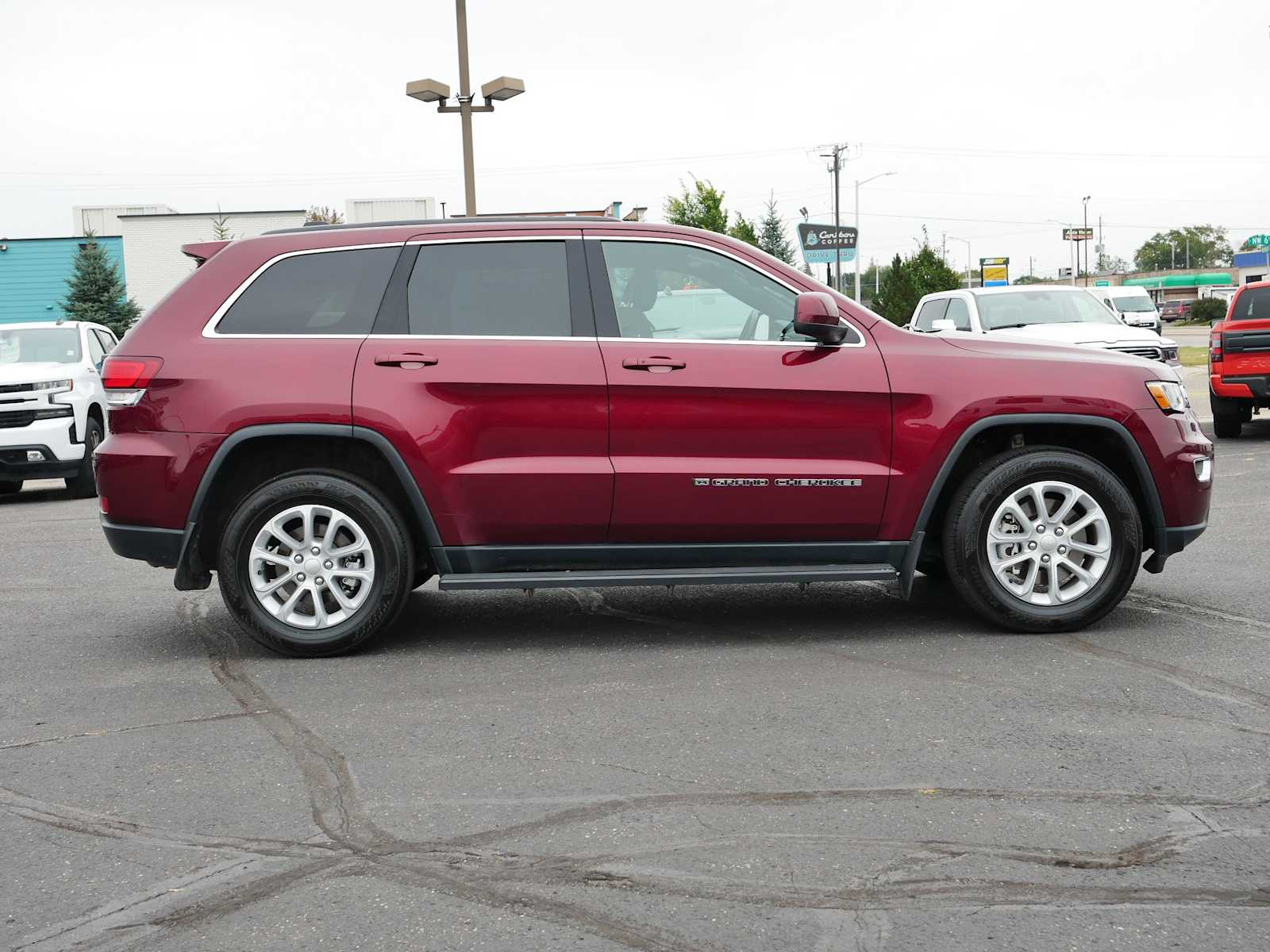 2022 Jeep Cherokee Laredo photo 7
