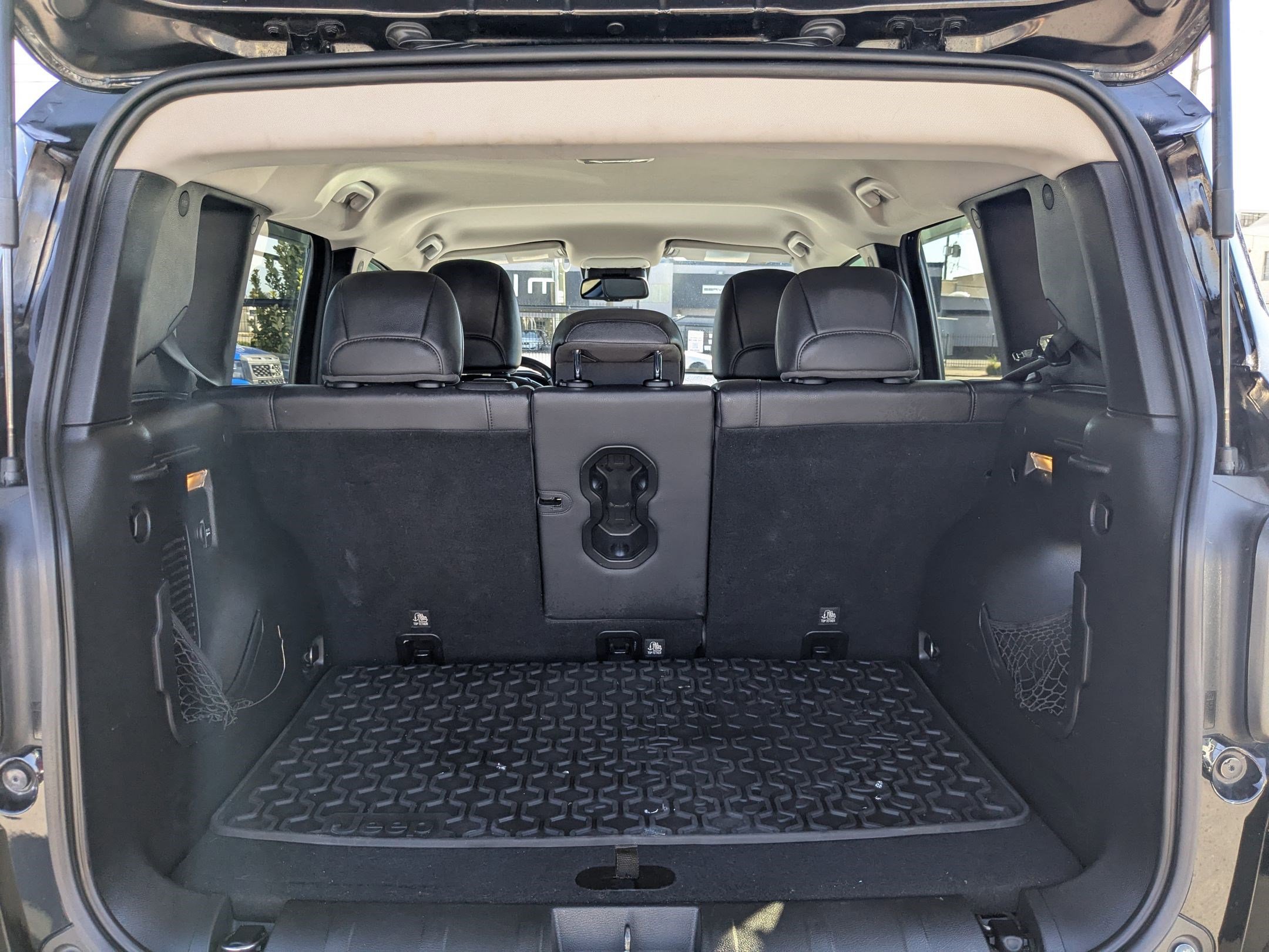 2016 Jeep Renegade Limited photo 18