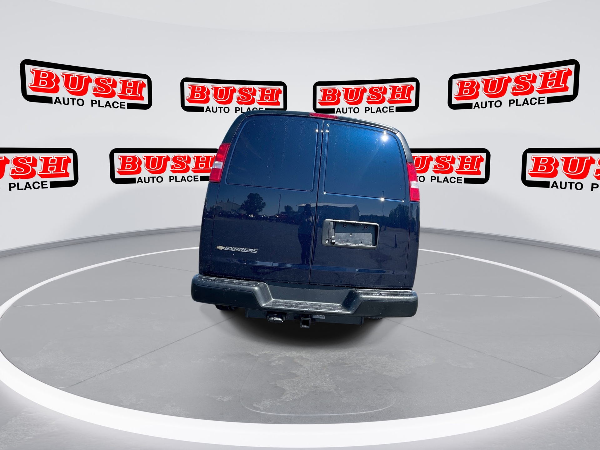 2025 Chevrolet Express Cargo 3500 photo 22