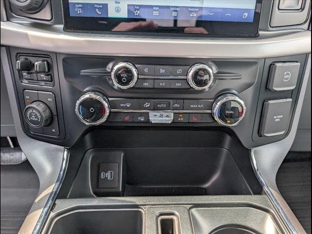 2023 Ford F-150 XLT photo 12