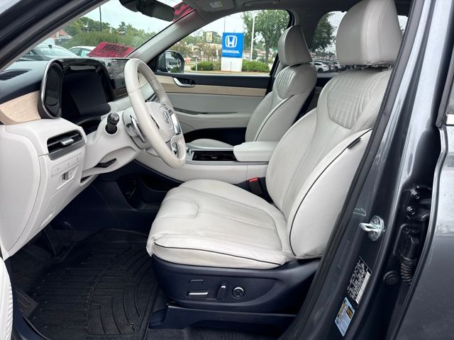 2023 Hyundai Palisade Limited photo 11