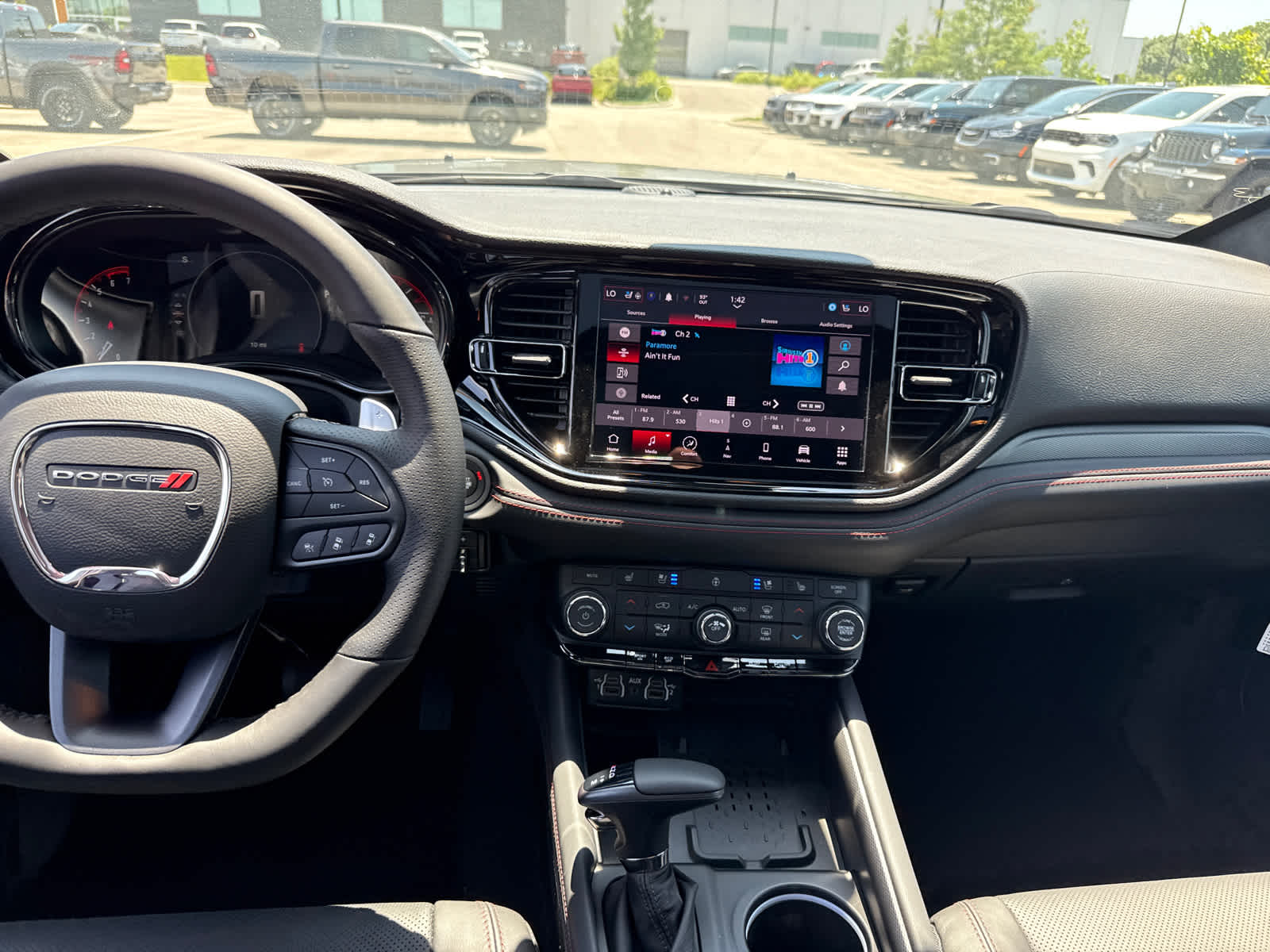 2025 Dodge Durango R/T Plus photo 16