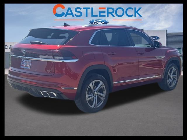 2024 Volkswagen Atlas Cross Sport SEL R-Line photo 2