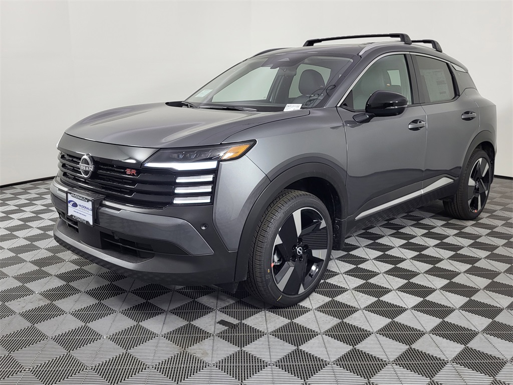 2026 Nissan KICKS SR AWD's photo