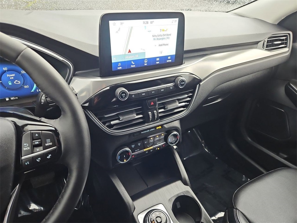 2022 Ford Escape Hybrid Titanium photo 14
