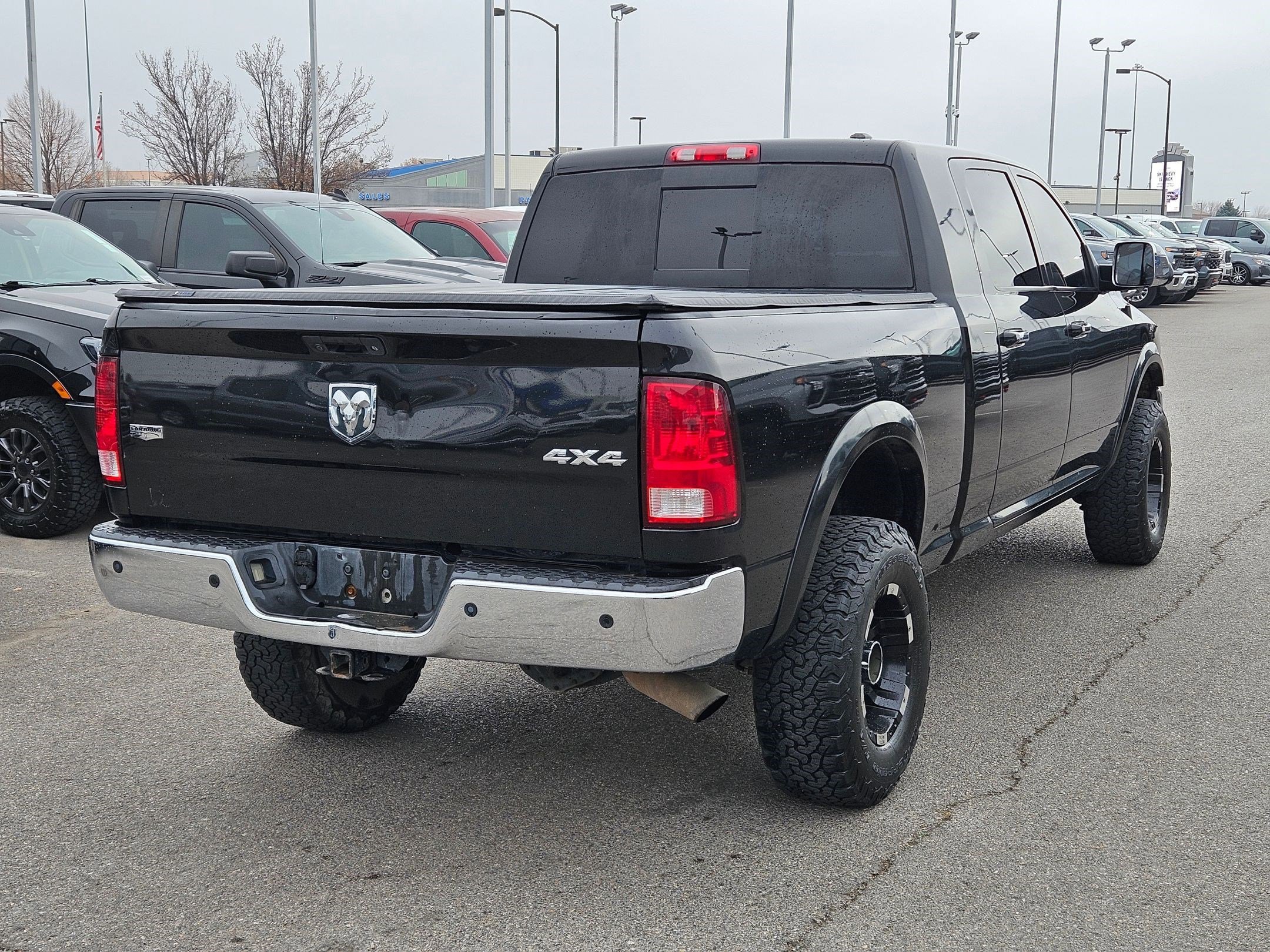 2011 Ram 3500 Laramie photo 3
