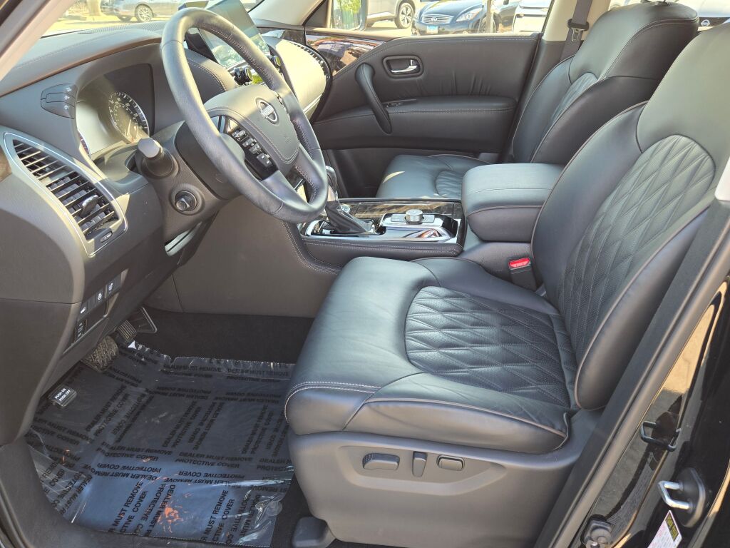 2024 Nissan Armada Platinum photo 16
