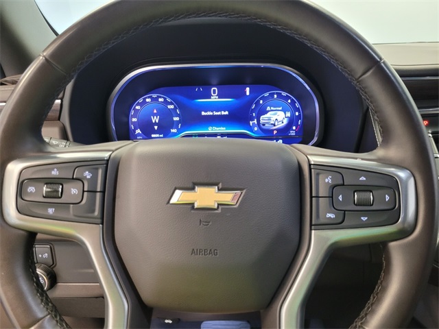 2023 Chevrolet Suburban LT photo 18