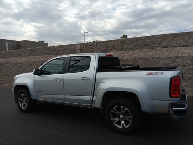2016 Chevrolet Colorado Z71 photo 3
