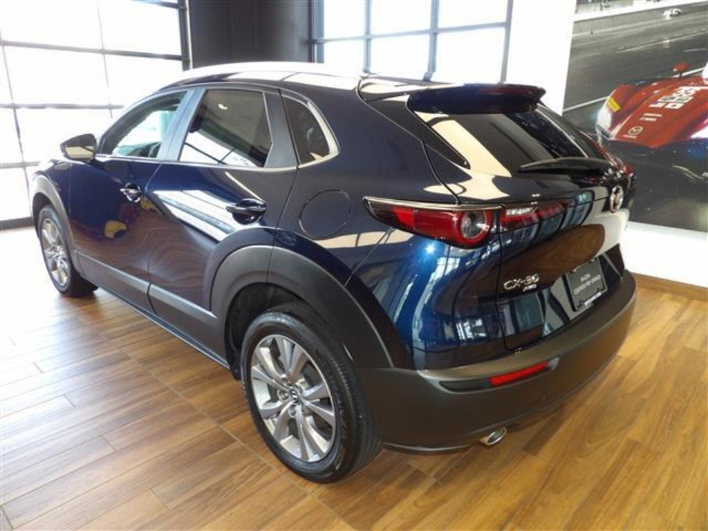 2024 Mazda CX-30 2.5 S Preferred photo 8