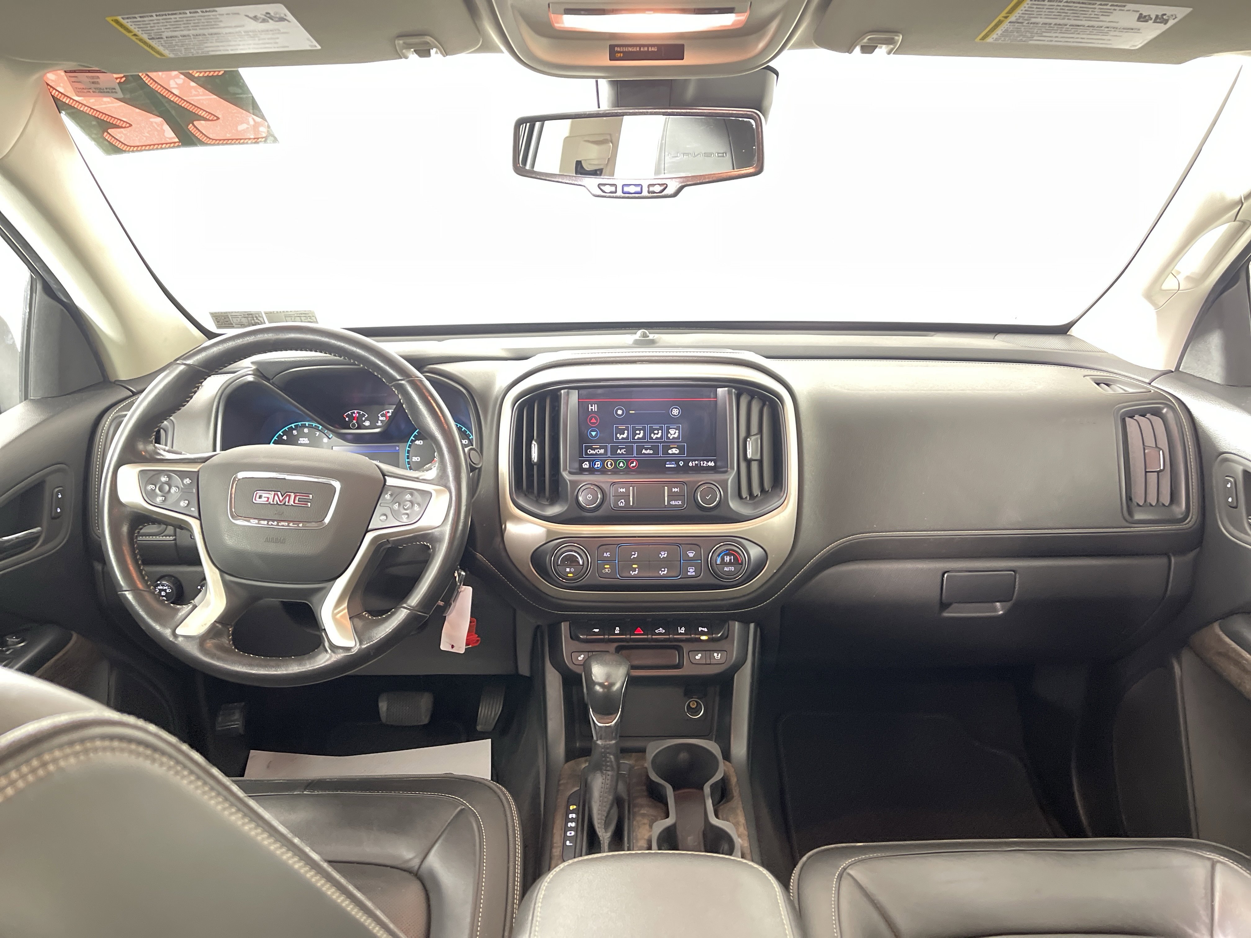 2022 Gmc Canyon Denali photo 2