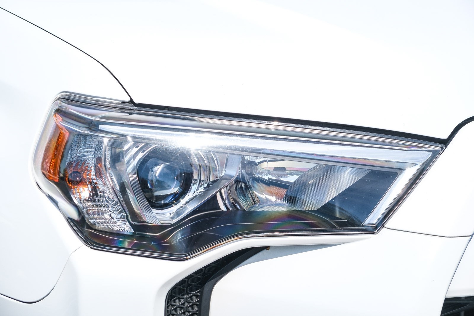 2024 Toyota 4Runner SR5 Premium photo 3