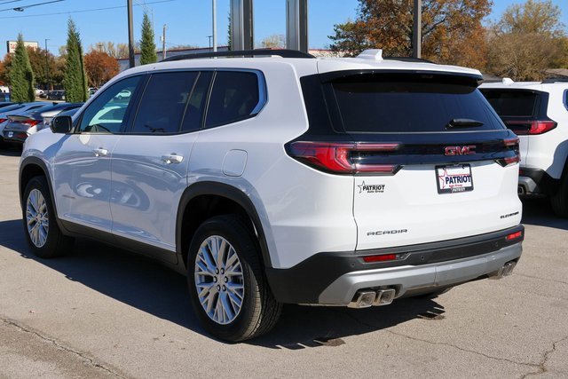 2026 Gmc Acadia Elevation photo 3