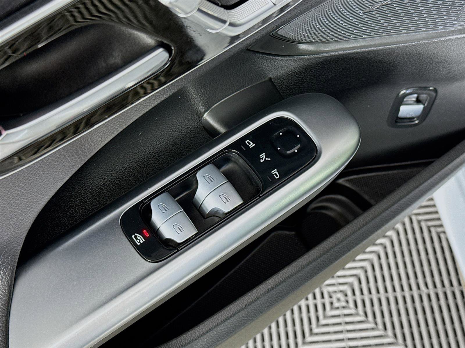 2022 Mercedes Benz C 300 Sedan photo 18