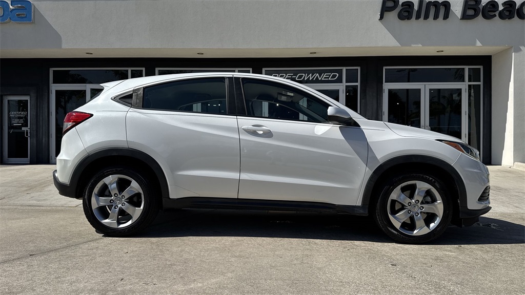 2019 Honda HR-V LX photo 21