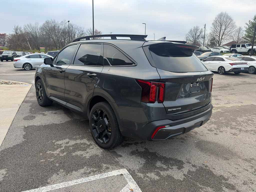 2024 Kia Sorento X-Line SX photo 2