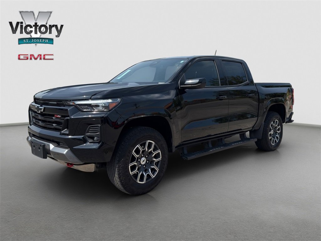 2023 Chevrolet Colorado Z71 photo 4