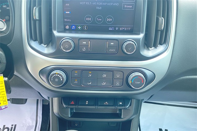 2022 Chevrolet Colorado LT photo 20