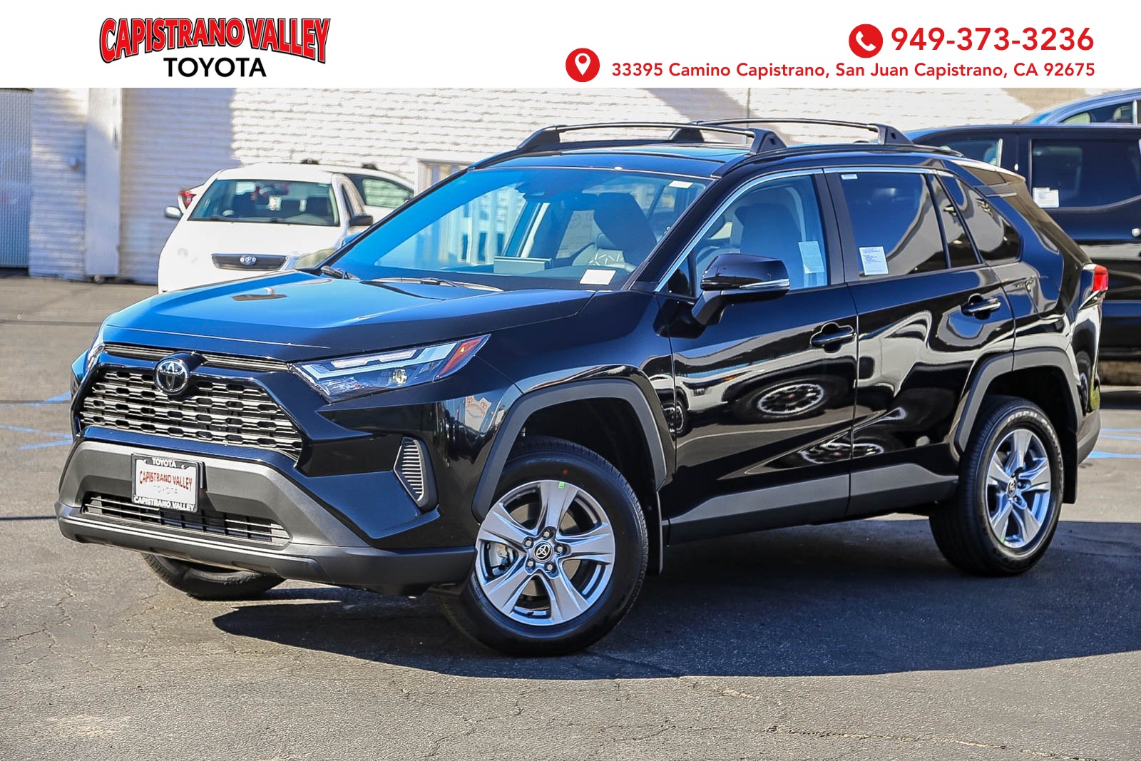 2025 Toyota RAV4 XLE's photo