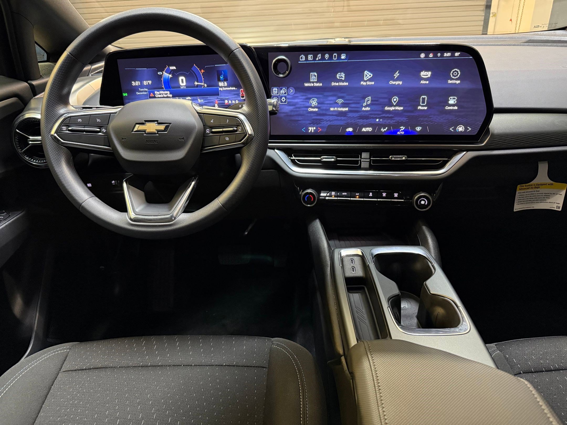 2025 Chevrolet Equinox EV 1LT photo 4