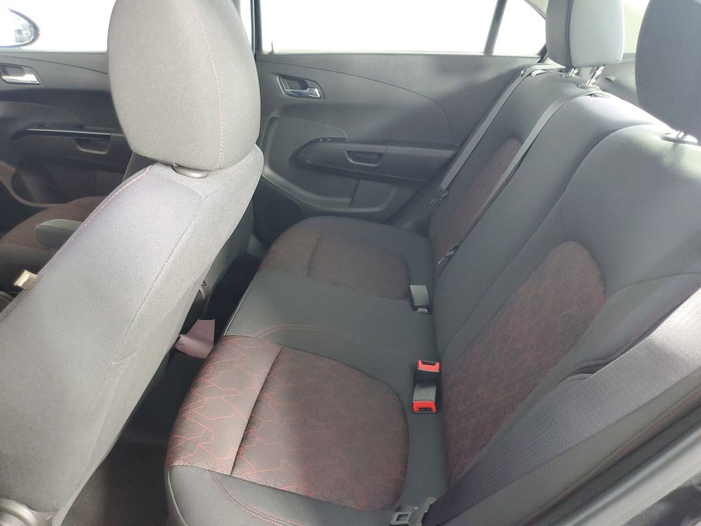 2018 Chevrolet Sonic LT photo 13
