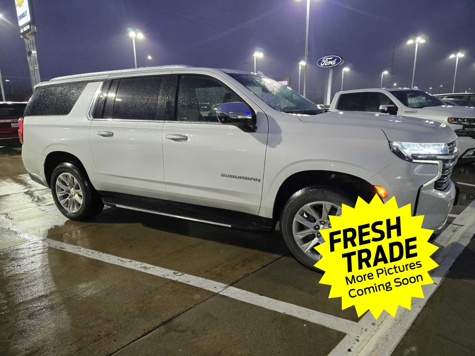 2021 Chevrolet Suburban Premier photo 4