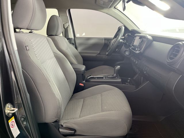2020 Toyota Tacoma SR5 photo 21