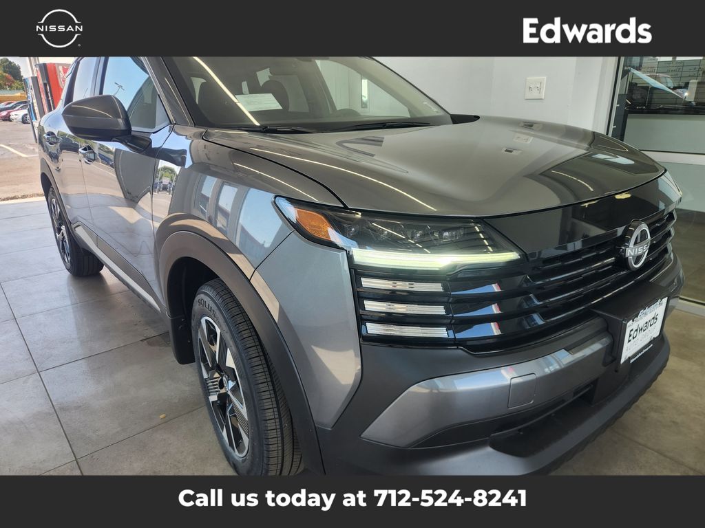 2025 Nissan Kicks SV photo 2