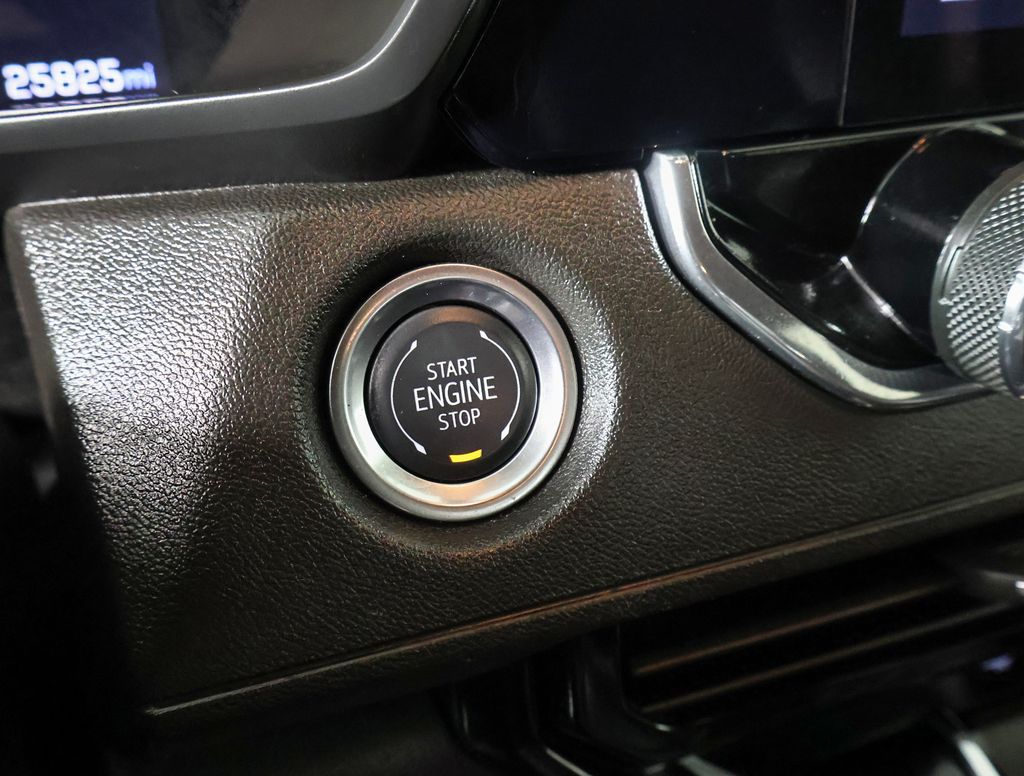 2024 Chevrolet Colorado Work Truck photo 8