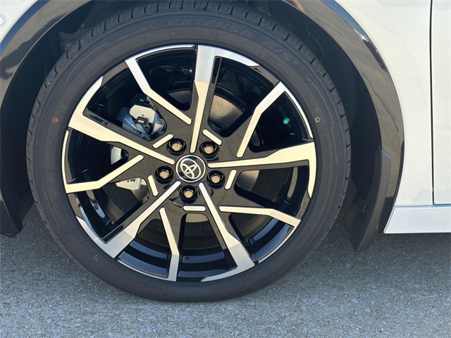 2024 Toyota Prius Prime XSE Premium photo 10
