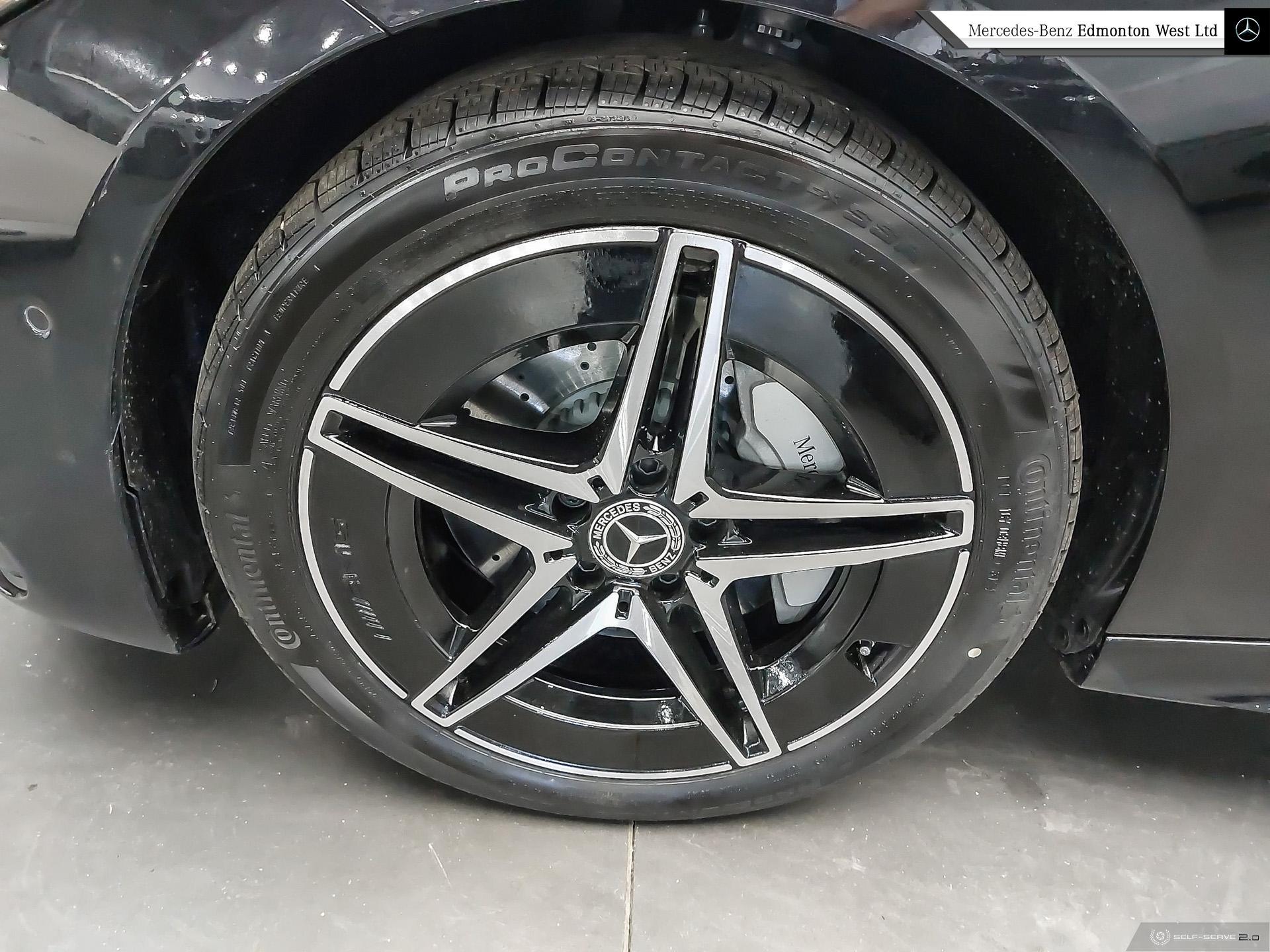 2025 Mercedes Benz C 300 4MATIC photo 4