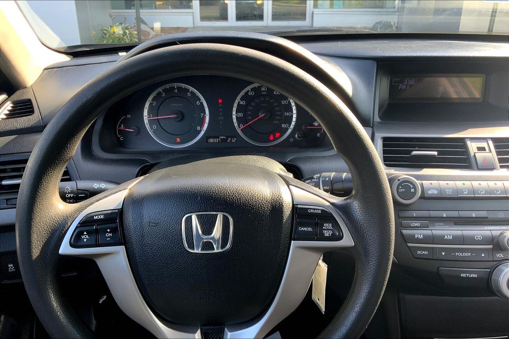 2012 Honda Accord LX photo 4