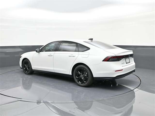 2025 Honda Accord SE photo 3