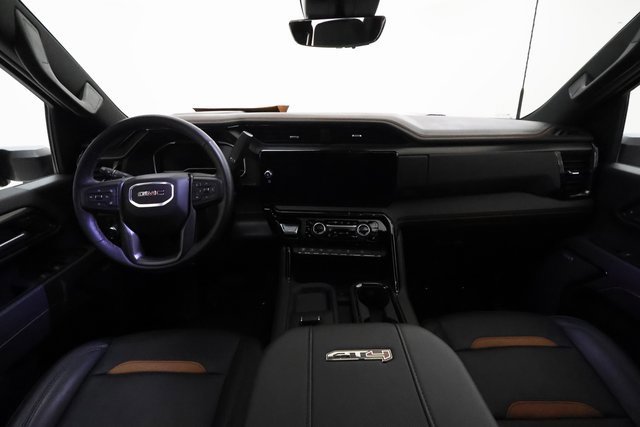 2025 Gmc Sierra 3500 HD AT4 photo 4