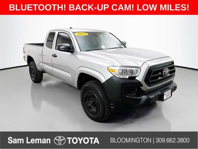 2023 Toyota Tacoma SR's photo