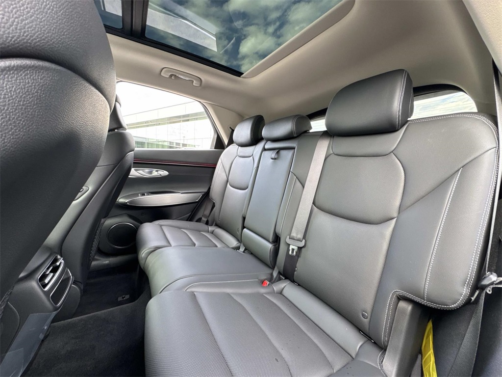2026 Genesis GV70 2.5T Select photo 9