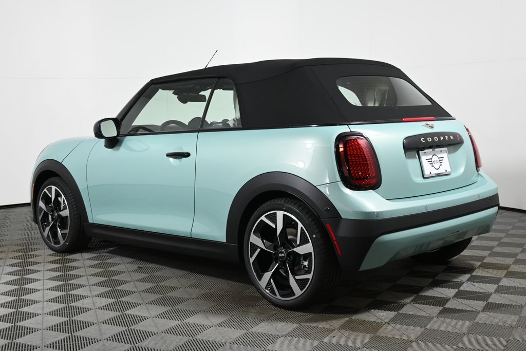 2026 Mini Cooper Convertible Signature photo 4