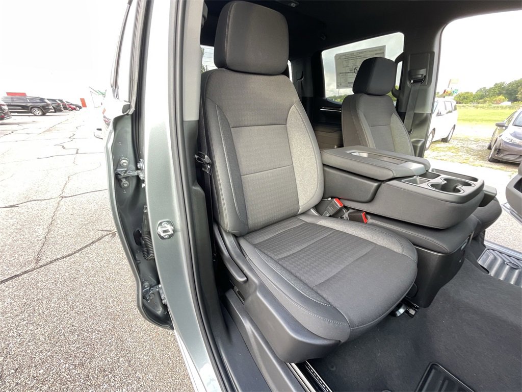 2026 Chevrolet Silverado 1500 LT photo 22