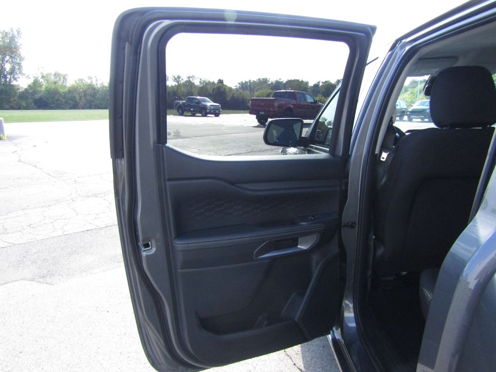 2025 Ford Ranger XLT photo 35