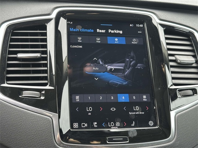 2023 Volvo XC90 Recharge T8 Plus photo 28