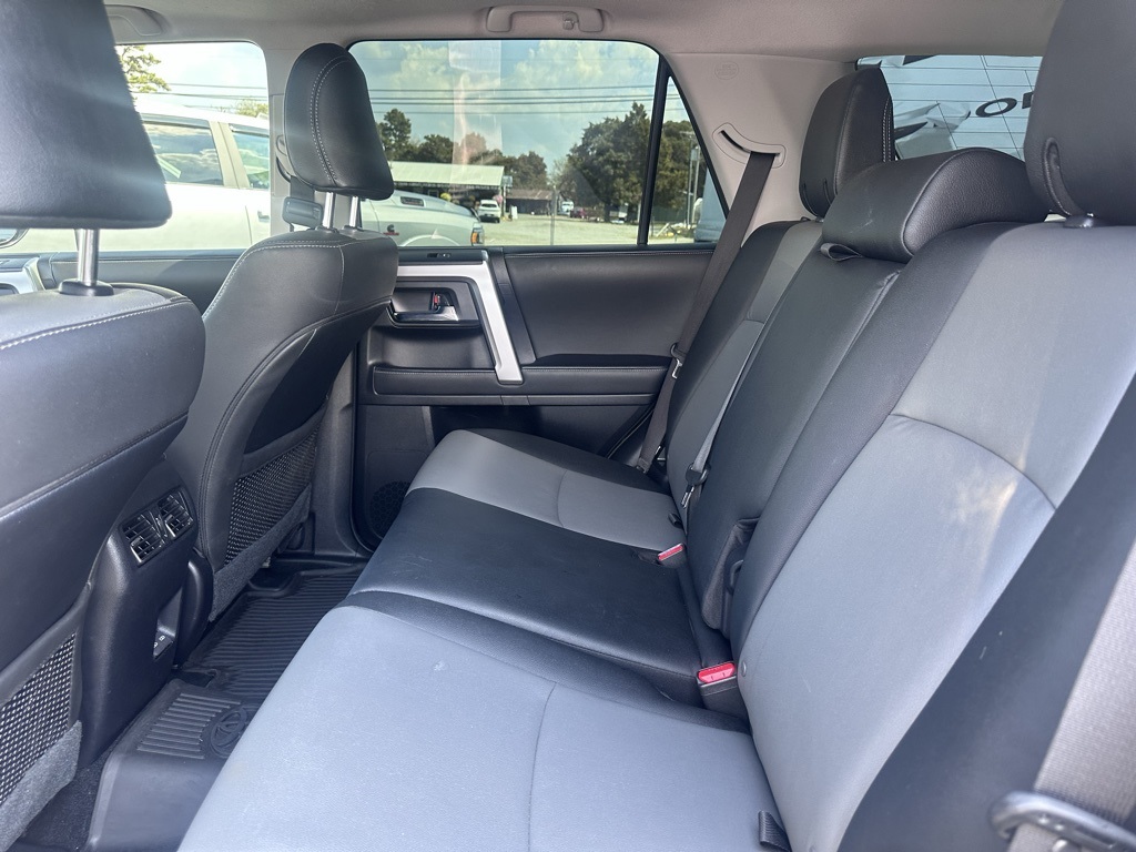 2024 Toyota 4Runner SR5 Premium photo 2