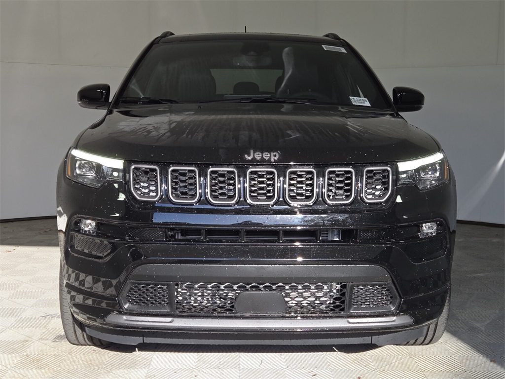 2025 Jeep Compass Limited photo 3