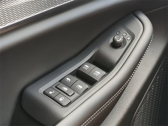 2025 Jeep Grand Cherokee Laredo X photo 25