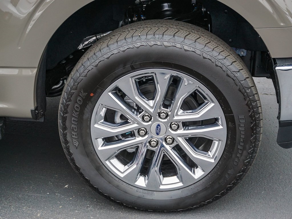 2025 Ford F-150 Lariat photo 10