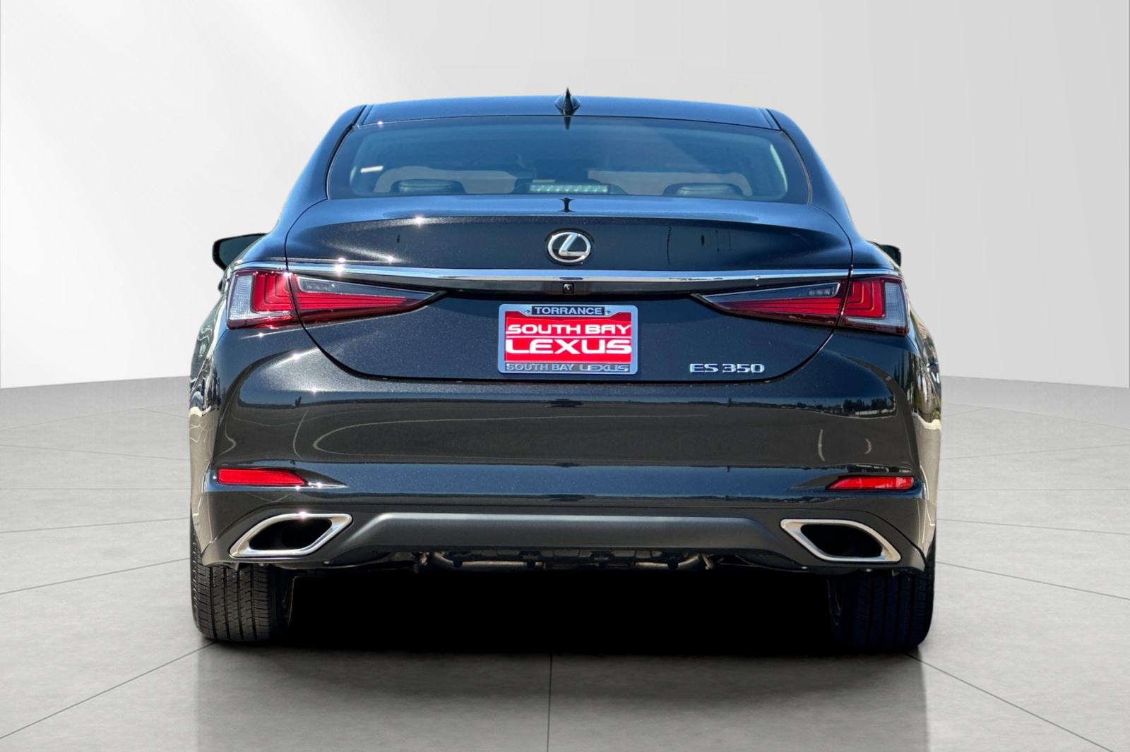 2025 Lexus ES 350 photo 4
